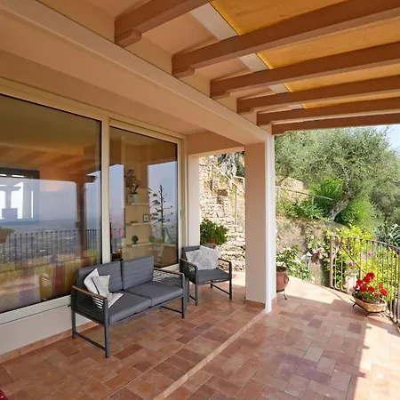 Uno Sguardo Sul Mare Villa